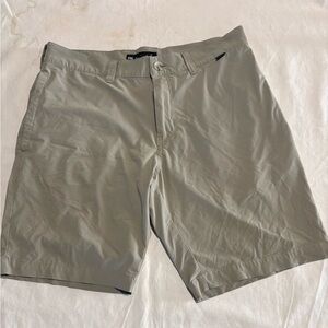 Travis Mathew Khaki Golf  Shorts size 32